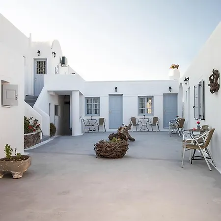 Otel Iliovasilema Santorini 3*