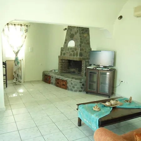 Otel Iliovasilema Santorini 3*